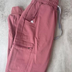 FIGS Technical Collection Mauve Jogger Set